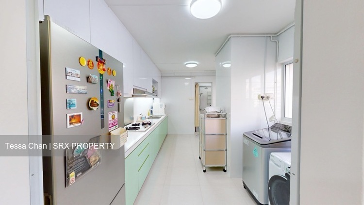 Blk 124 Geylang East Grove (Geylang), HDB 5 Rooms #488599341